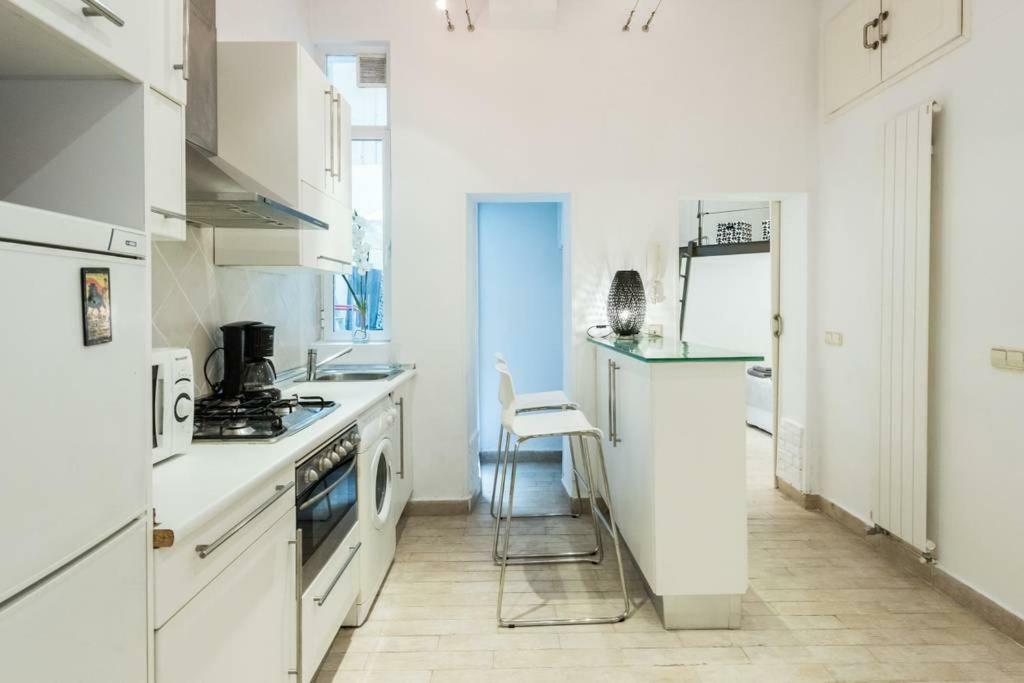 マドリードStylish Loft At Chueca'S Heartアパートメント エクステリア 写真